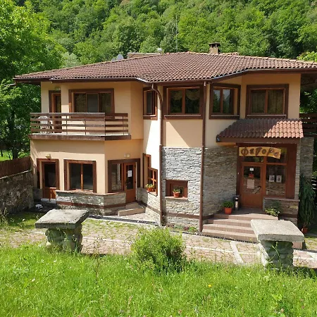 Family Fedora 2* Ribarița