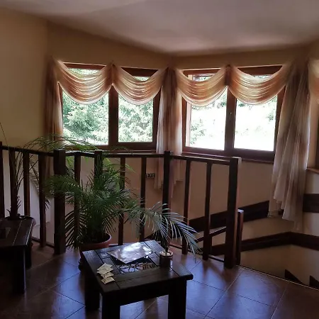 Family Fedora 2* Ribarița